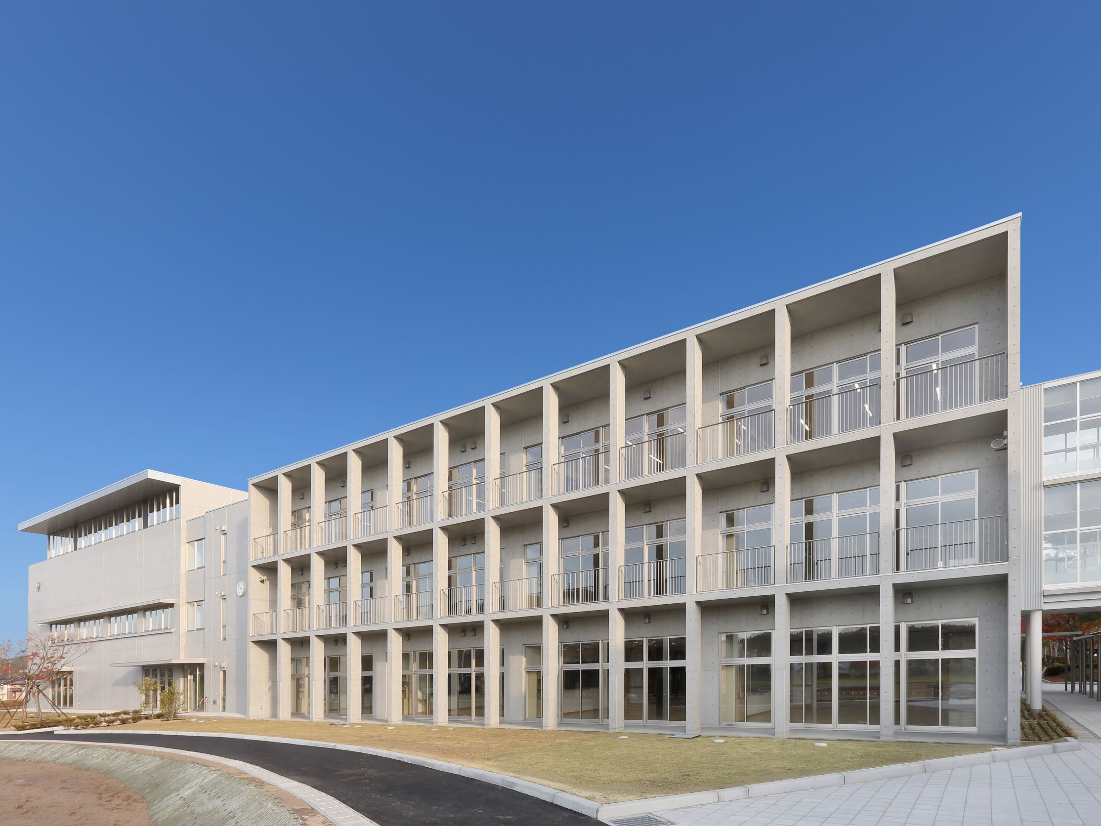 五城目小学校